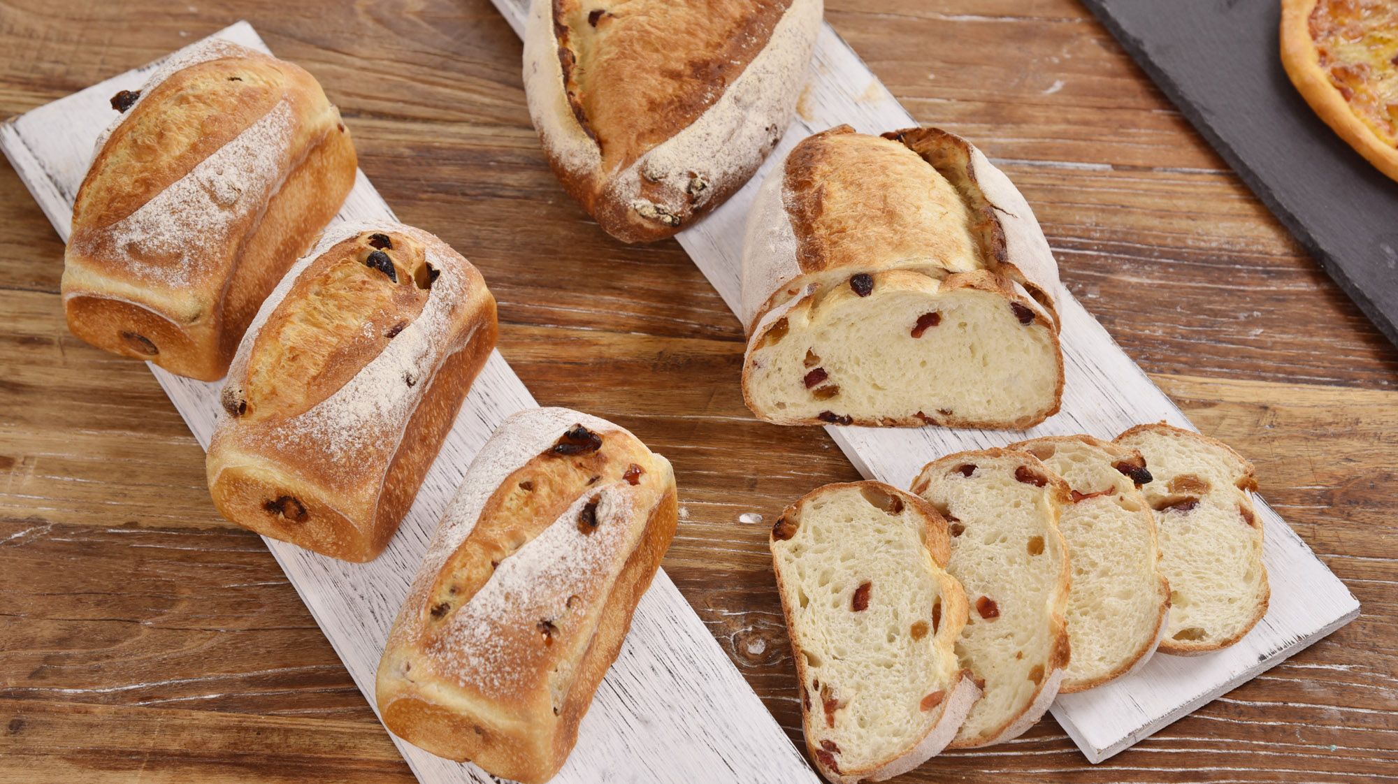 Home baking fruits french bread, a really nice breakfast!