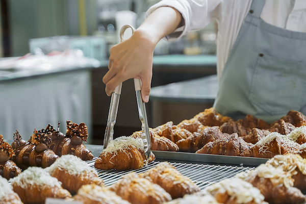 Characteristics and Applications of Angel's Efficient Concentrated Bread Improver